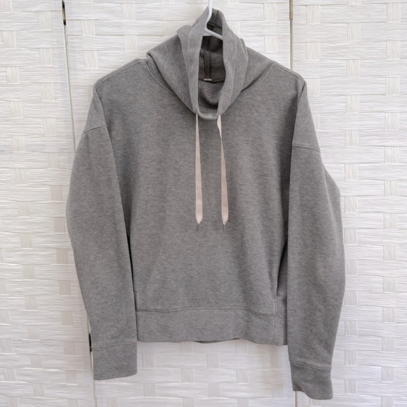 Lululemon Go Forward Pullover - Picture 10 of 13